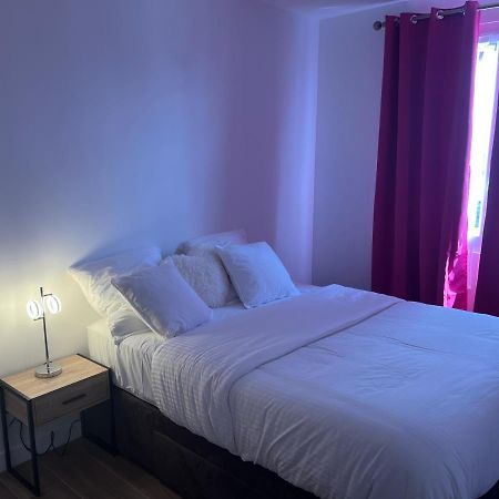 Clichy-sous-Bois Appartement Spacieux מראה חיצוני תמונה