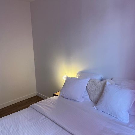 Clichy-sous-Bois Appartement Spacieux מראה חיצוני תמונה