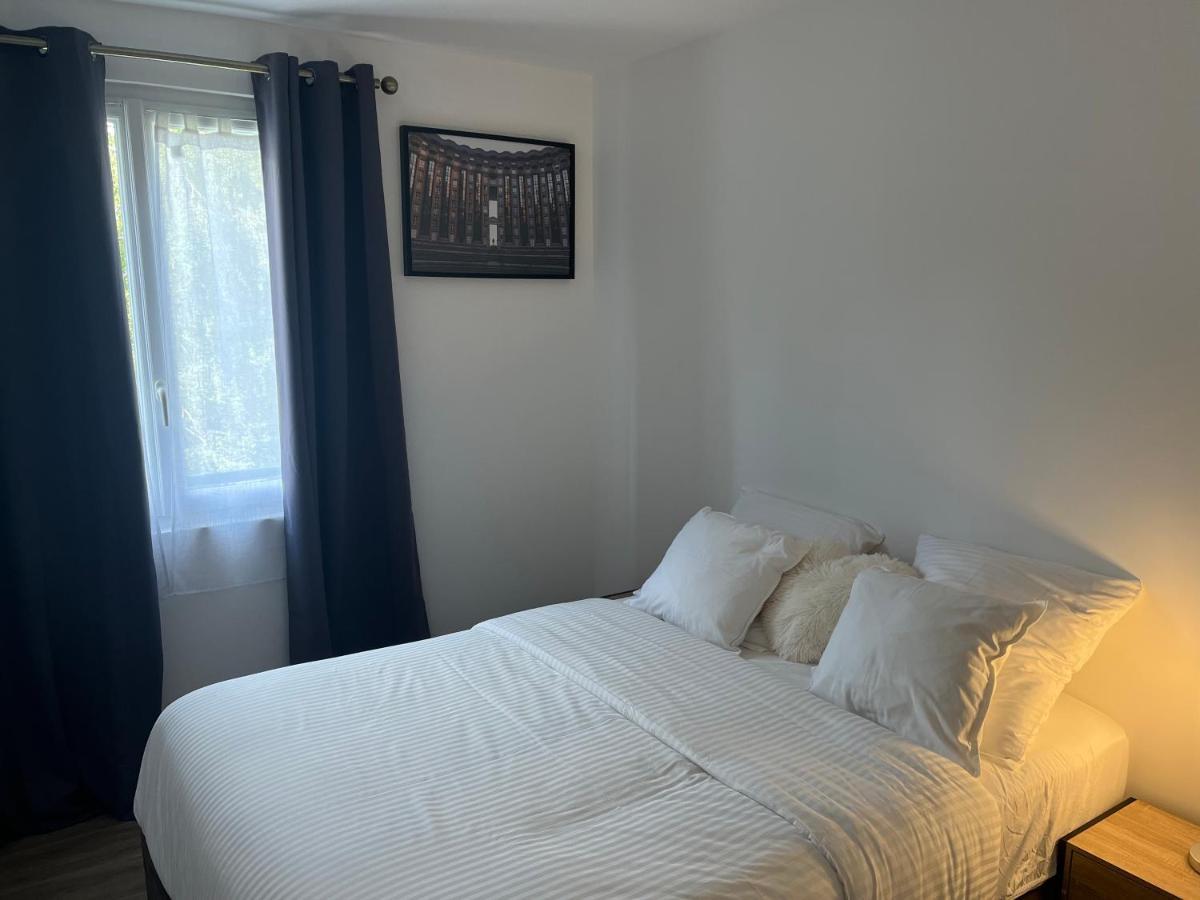 Clichy-sous-Bois Appartement Spacieux מראה חיצוני תמונה