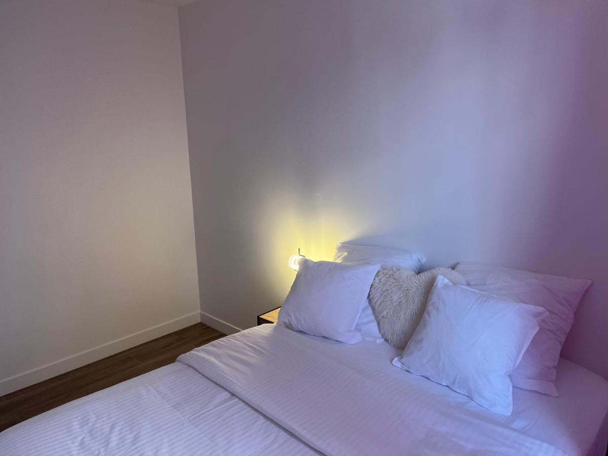 Clichy-sous-Bois Appartement Spacieux מראה חיצוני תמונה